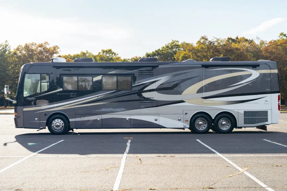 2009 Holiday Rambler Scepter 42PDQ preview