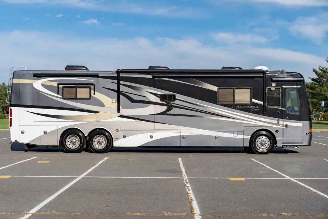 2009 Holiday Rambler Scepter 42PDQ image
