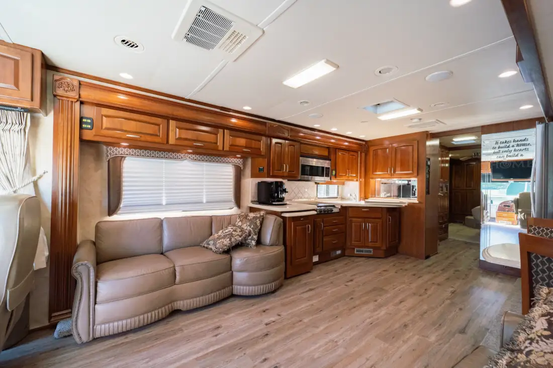 2009 Holiday Rambler Scepter 42PDQ image