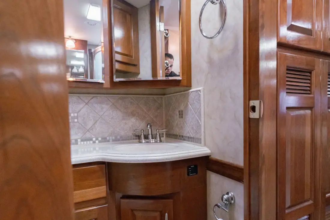 2009 Holiday Rambler Scepter 42PDQ image