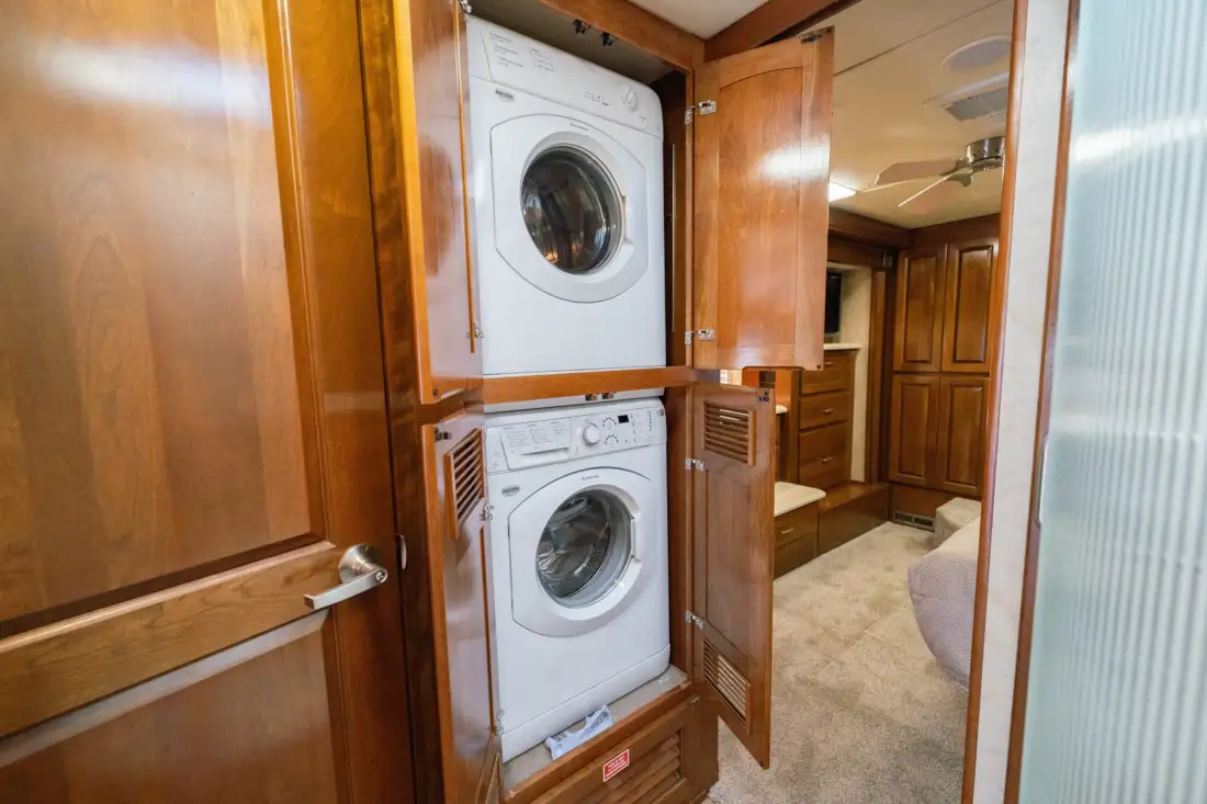 2009 Holiday Rambler Scepter 42PDQ image