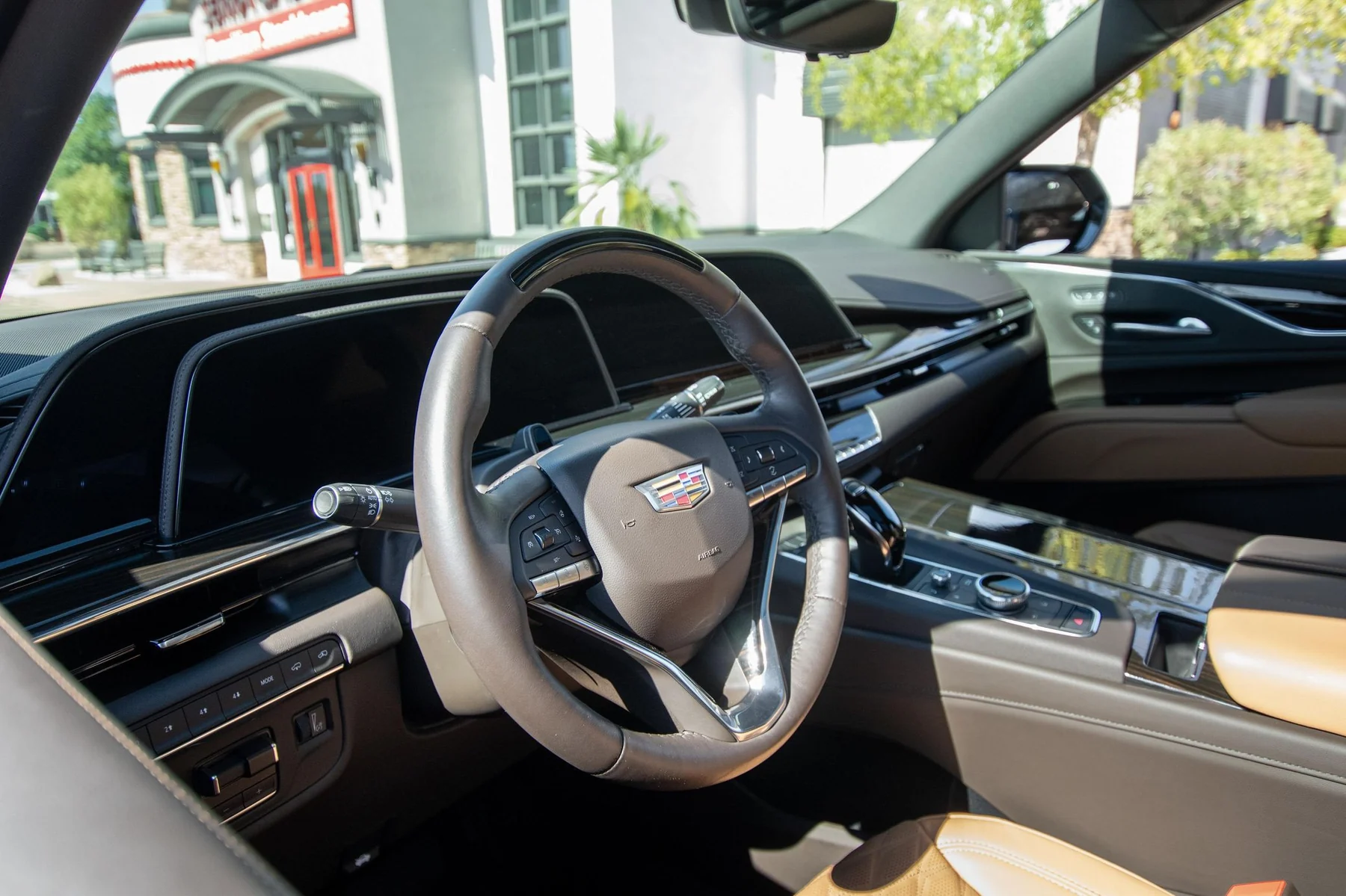 2023 Cadillac Escalade 4WD Sport image