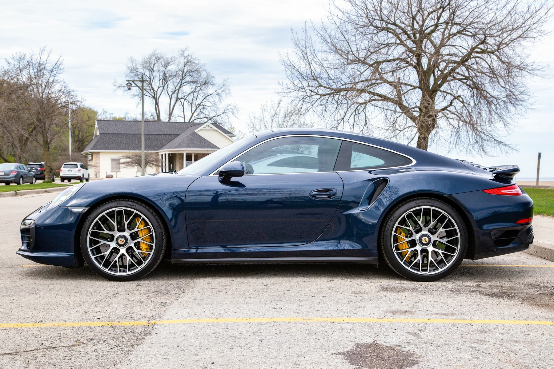 2014 Porsche 911 Turbo S Coupe image