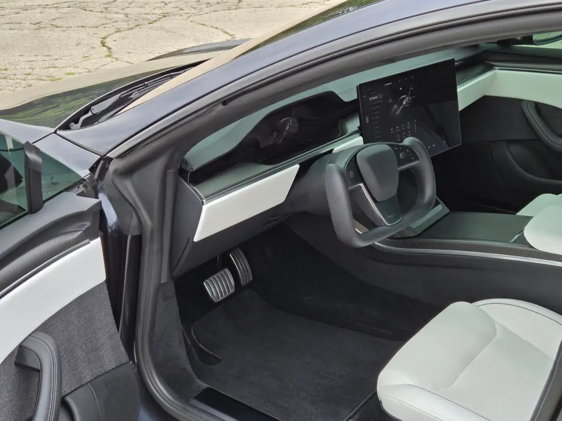 2023 Tesla Model S Plaid image