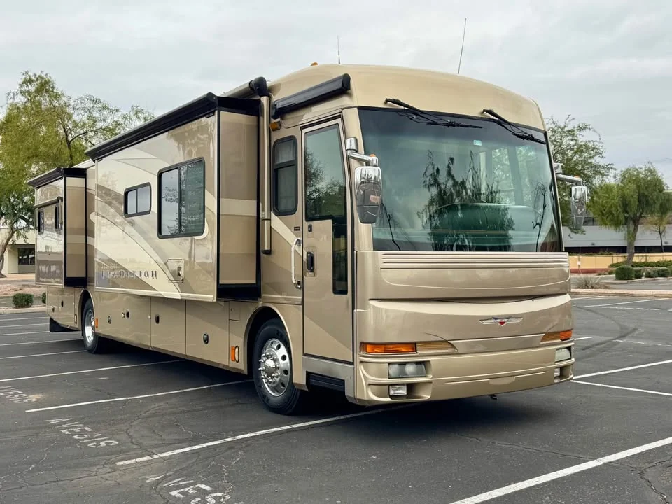 2006 Fleetwood American Tradition preview 1