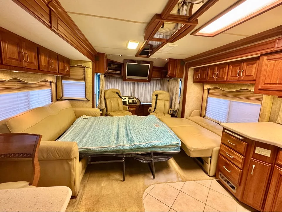 2006 Fleetwood American Tradition photo 15